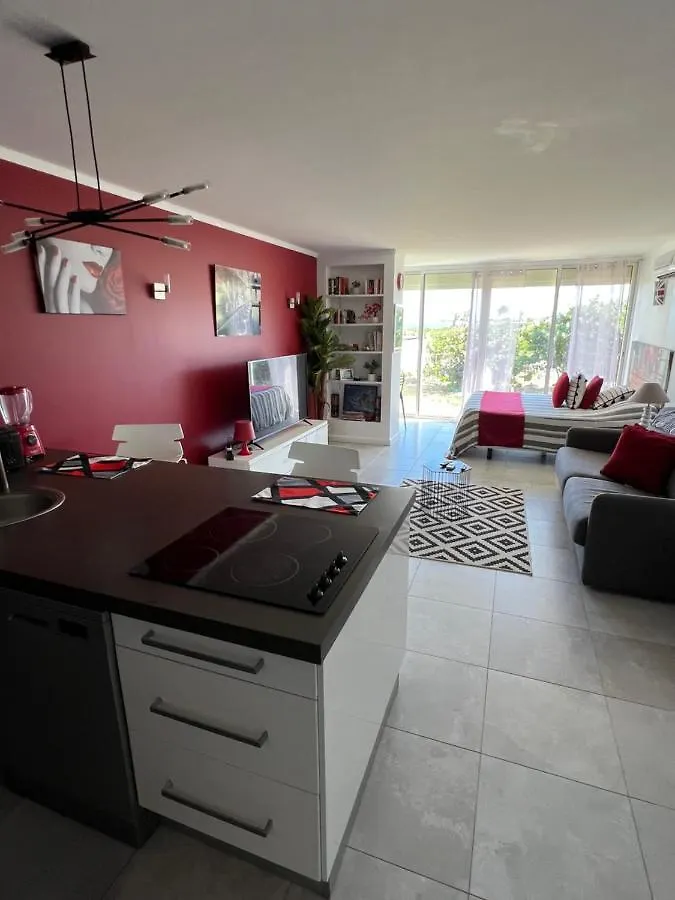 Nice Front Beach Apartment 4108 At Mont Vernon Residence Cul de Sac 0*,