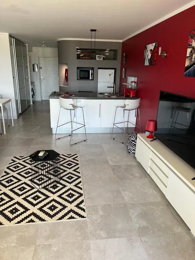 Nice Front Beach Apartment 4108 At Mont Vernon Residence Cul de Sac